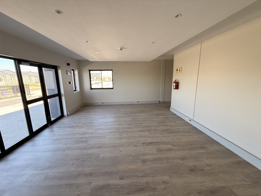 To Let Commercial Property for Rent in Rivergate Western Cape